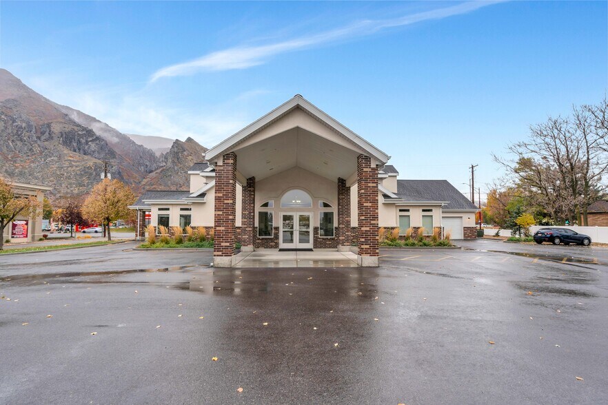 More Photos Of 737 N Main St, Springville Funeral Home For Sale