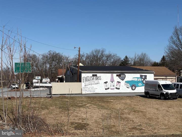 More Photos Of 62 Hershey Rd, Elizabethtown Freestanding For Sale