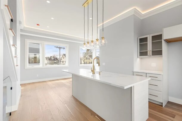 More Photos Of 306-308 Newton St, Waltham Apartments For Sale