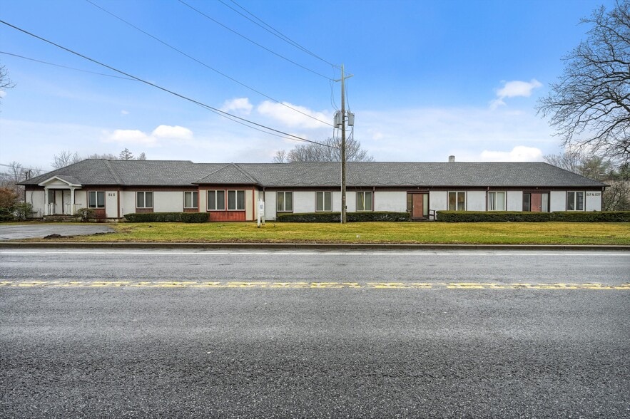 More Photos Of 515-527 Route 22, Pawling Loft Creative Space For Sale