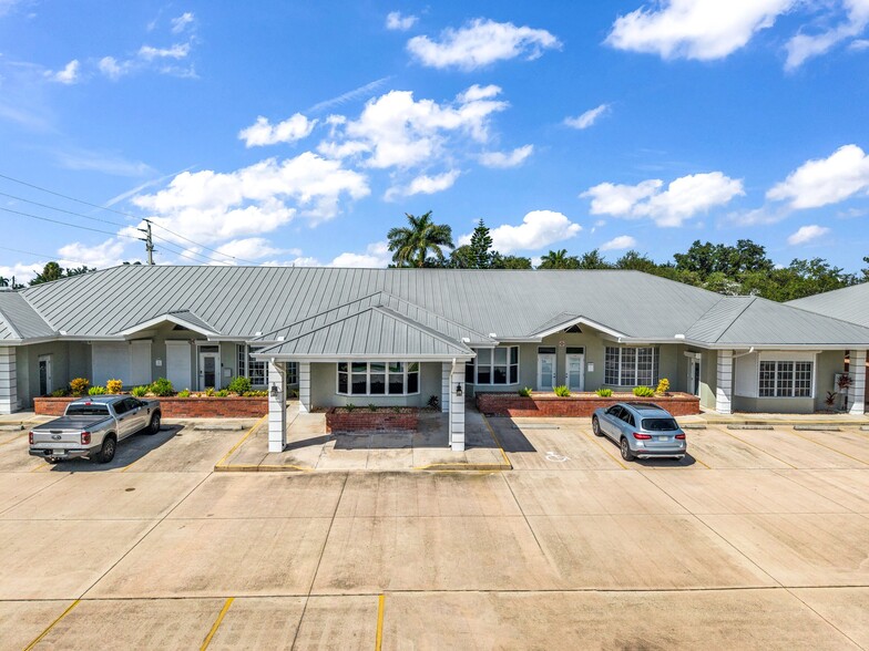Primary Photo Of 425 Cross St, Punta Gorda Loft Creative Space For Lease