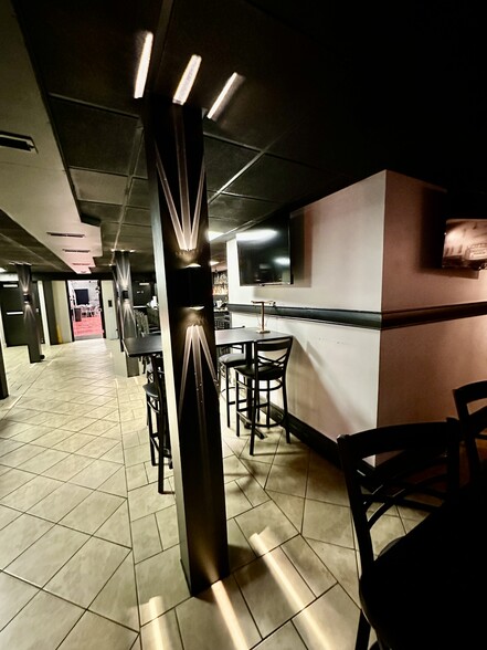 More Photos Of 832 Gallia St, Portsmouth Theater Concert Hall For Sale