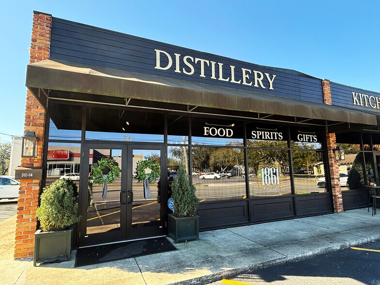 More Photos Of 314 Smith Ave, Thomasville Restaurant For Sale