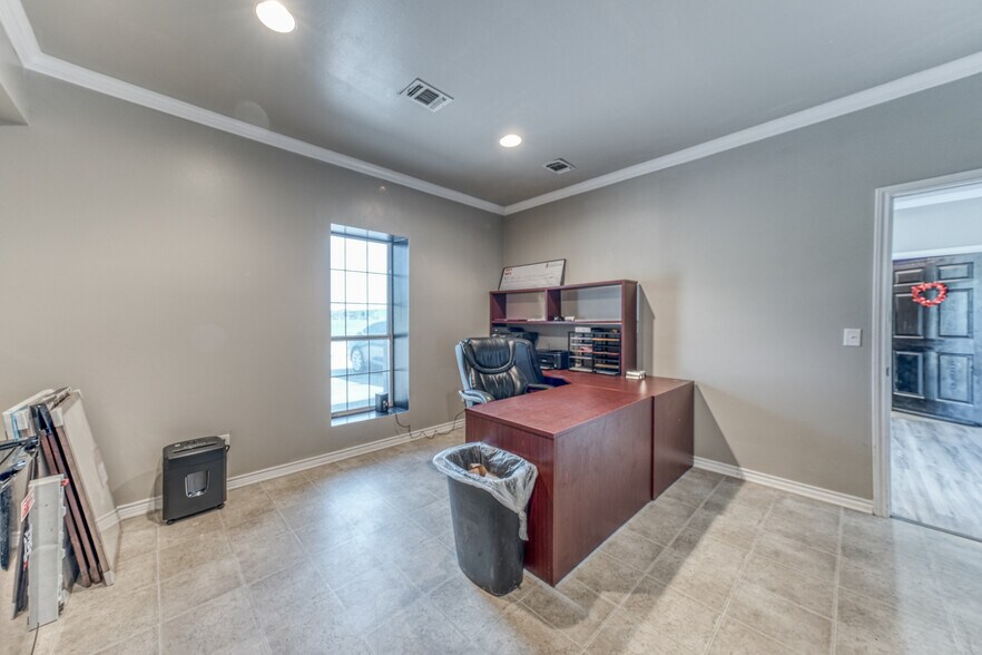 More Photos Of 301 Center Court Dr, Bridgeport Warehouse For Sale