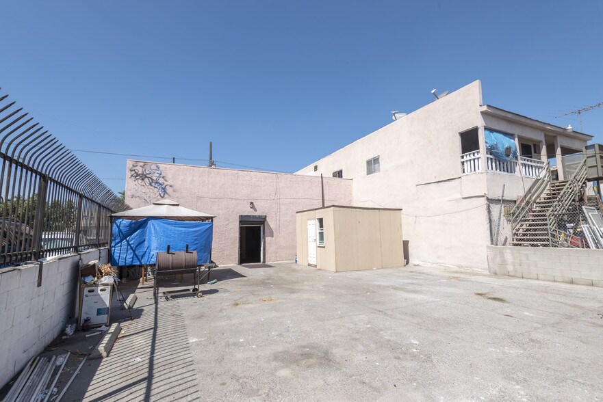 More Photos Of 4620 S Central Ave, Los Angeles Storefront For Sale