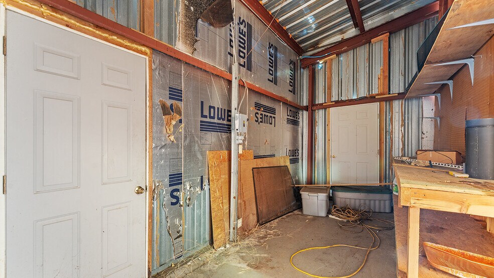 More Photos Of 1320 E Pump Station Rd, Fayetteville Light Manufacturing For Sale