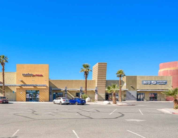 More Photos Of 31033 Date Palm Dr, Cathedral City Storefront For Sale
