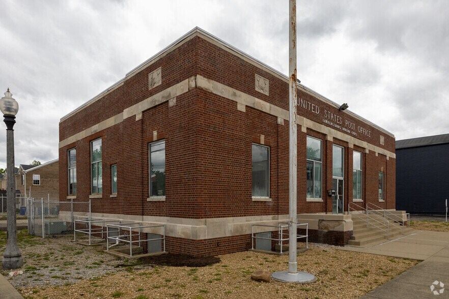 More Photos Of 130 Short St, Lawrenceburg Loft Creative Space For Sale