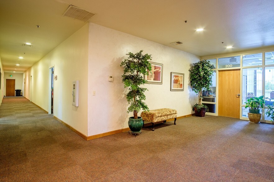 More Photos Of 1300 Esther St, Vancouver Office For Lease