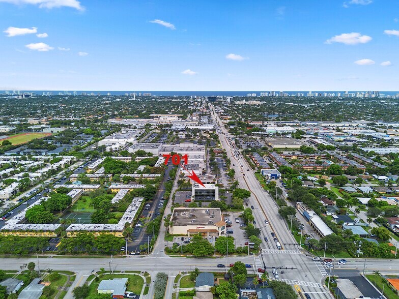 More Photos Of 701 E Commercial Blvd, Oakland Park Medical For Sale