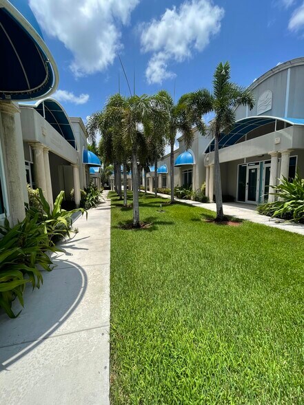 More Photos Of 2860 W State Road 84, Fort Lauderdale Office For Sale