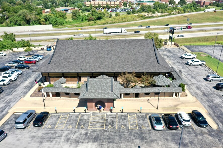 More Photos Of 4117 S National Ave, Springfield Restaurant For Sale