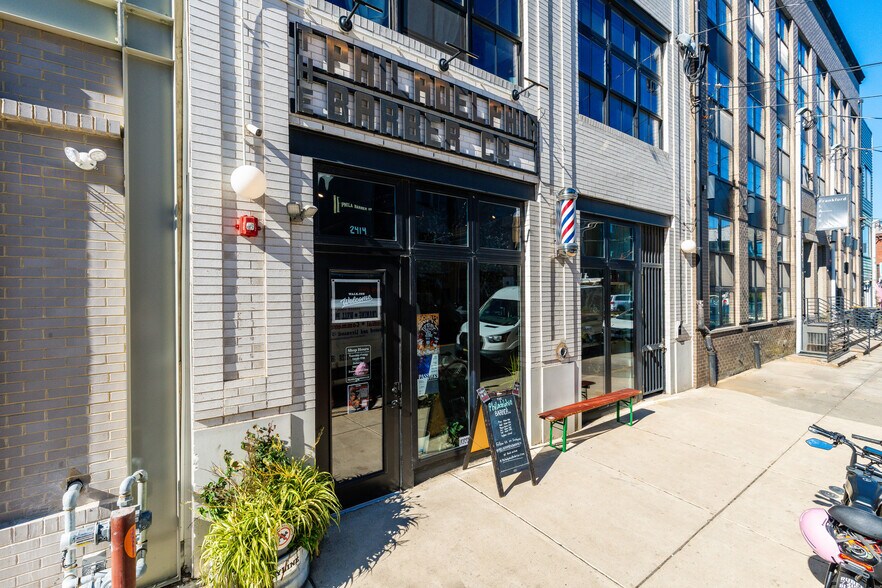 More Photos Of 2414 Frankford Ave, Philadelphia Apartments For Sale