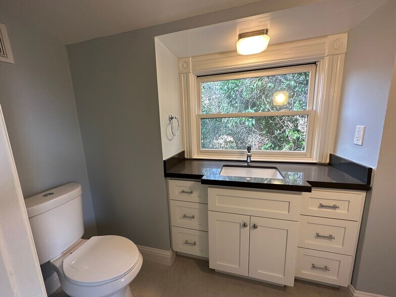 More Photos Of 1818 The Alameda, San Jose Office For Sale