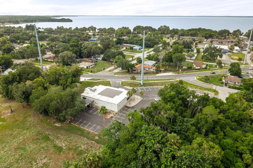 More Photos Of 901 N Grove St, Eustis Medical For Sale