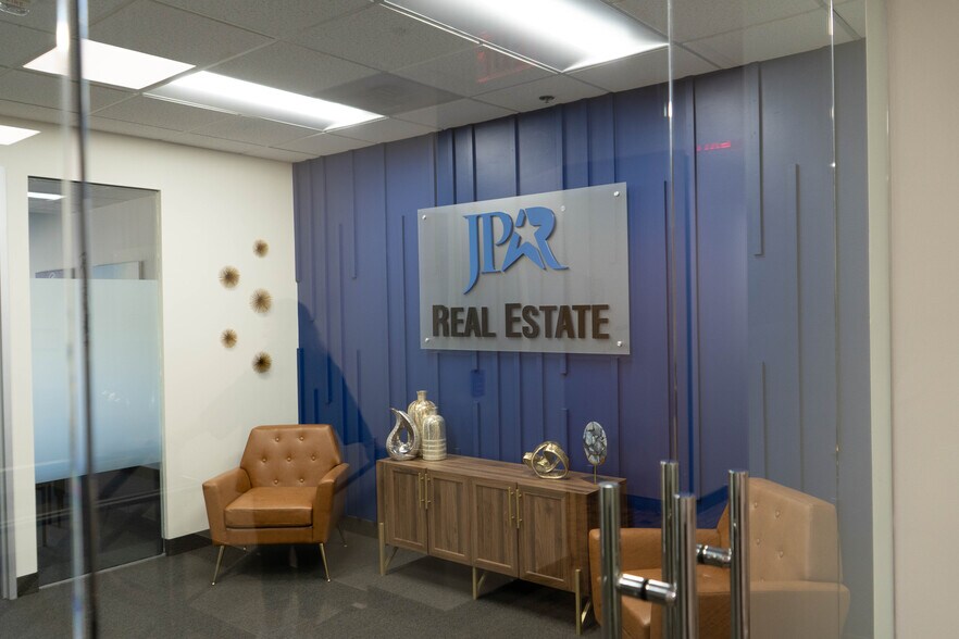 More Photos Of 1301 Municipal Way, Grapevine Office For Lease