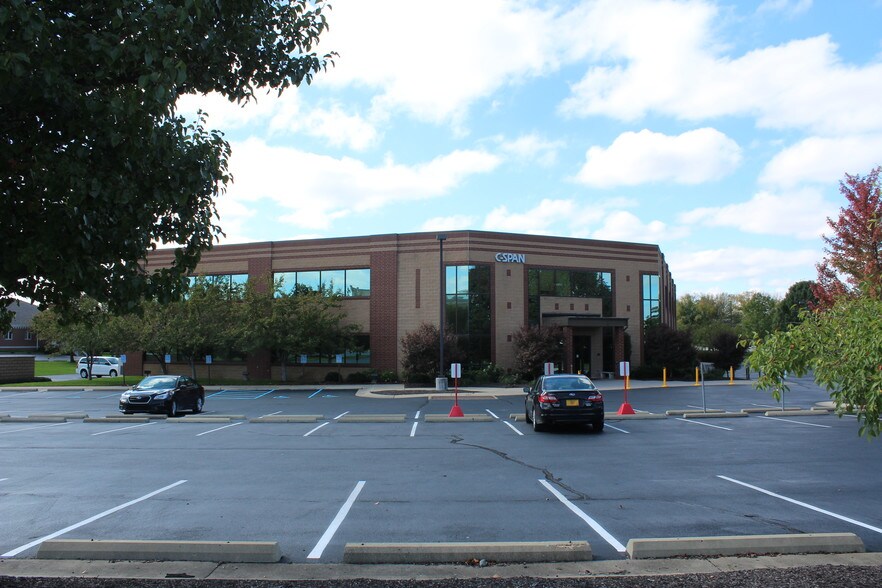 More Photos Of 1435 Win Hentschel Blvd, West Lafayette Office For Lease
