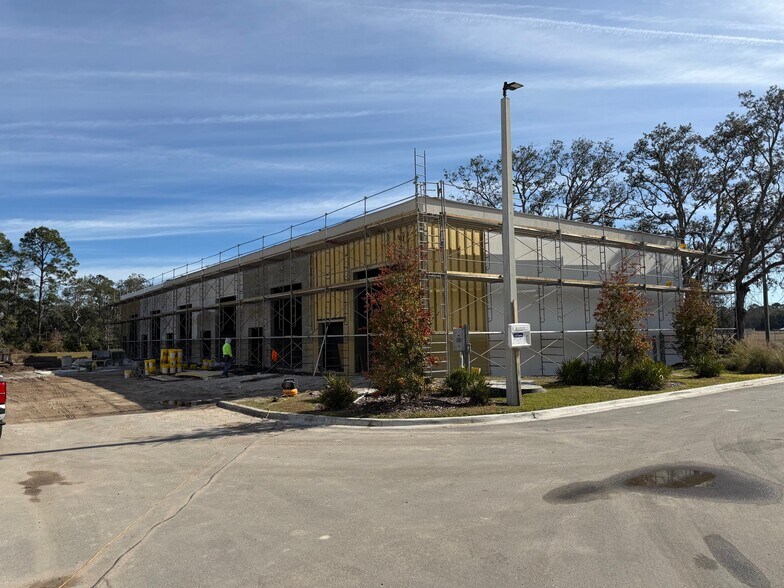 More Photos Of 5600 US Highway 1 N, Saint Augustine Showroom For Lease