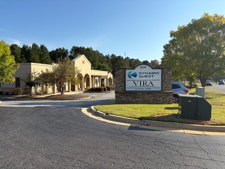 More Photos Of 215 Sheraton Blvd, Macon-Bibb Medical For Sale