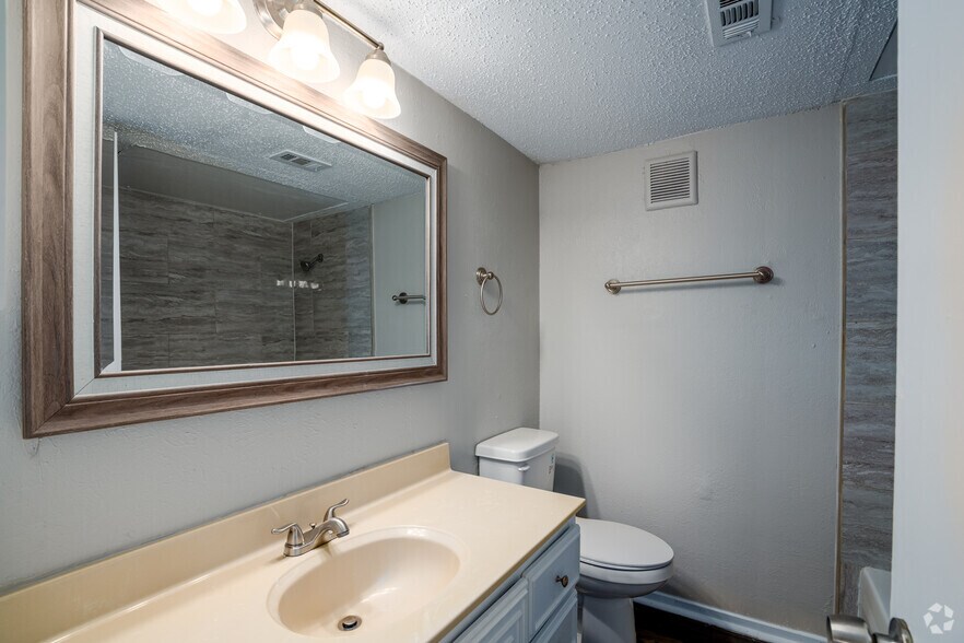 More Photos Of 7301 Sanger Ave, Waco Apartments For Sale