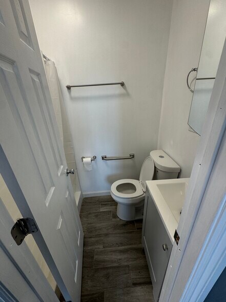 More Photos Of 4634 W Slauson Ave, Los Angeles General Retail For Sale