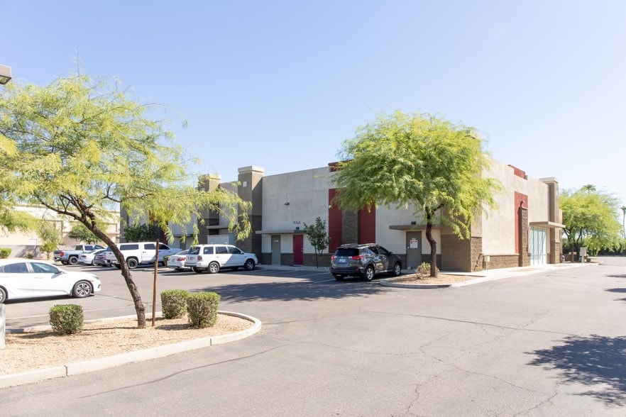 More Photos Of 342 N Val Vista Dr, Mesa Storefront Retail Office For Lease