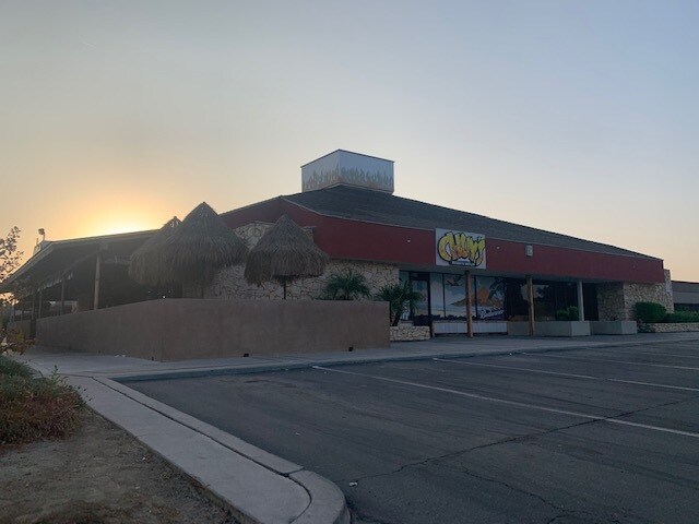More Photos Of 2500 New Stine Rd, Bakersfield Unknown For Lease