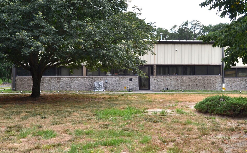 More Photos Of 487 Wright Debow Rd, Jackson Flex For Sale