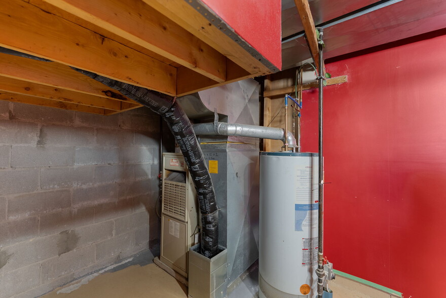 More Photos Of 29 Laren St, Wahnapitae Apartments For Sale