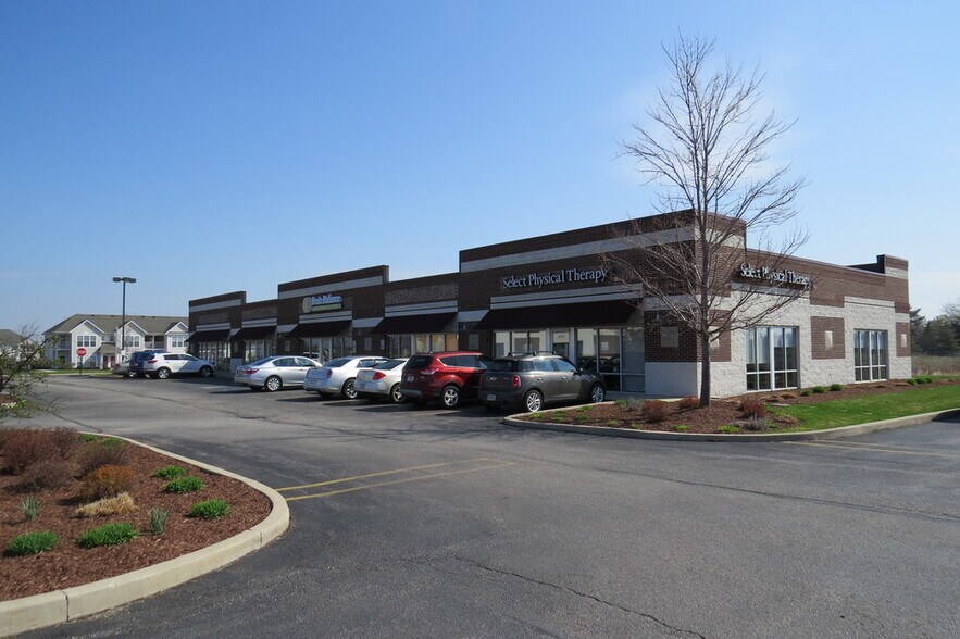 More Photos Of 6630-6640 W Us-6 Hwy, Portage Storefront For Lease