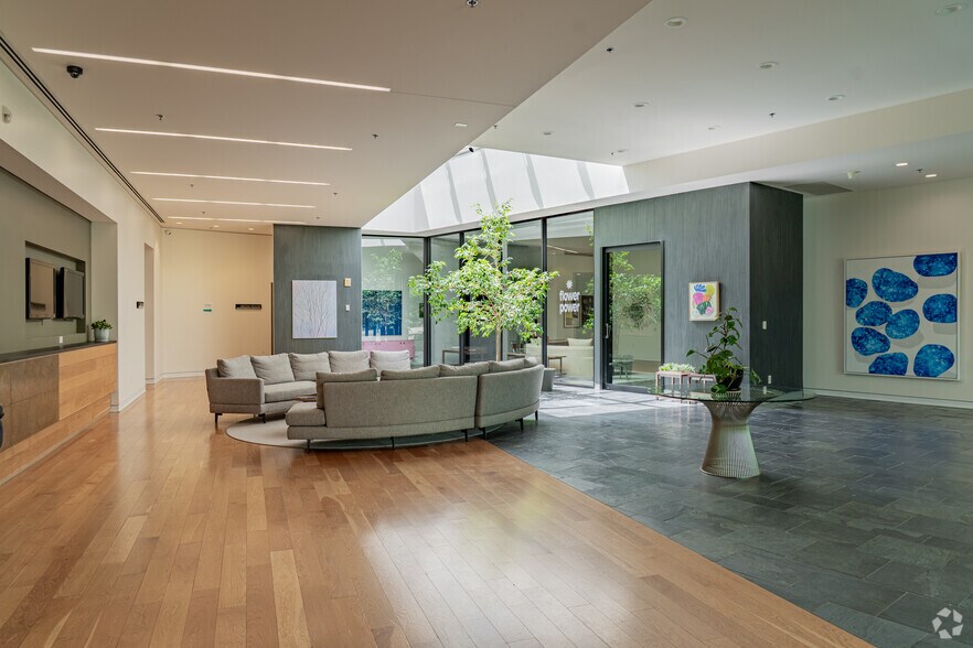 More Photos Of 601 W Rosemary St, Chapel Hill Apartments For Sale