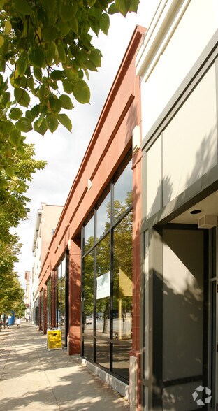 More Photos Of 723-731 Main St, Buffalo Storefront For Lease