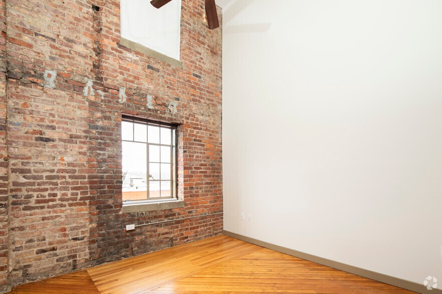 More Photos Of 307 2nd Ave SE, Decatur Apartments For Lease