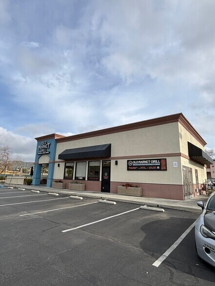 More Photos Of 23937 Clinton Keith Rd, Wildomar Fast Food For Sale