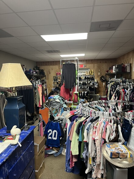 More Photos Of 632 W Liberty St, Sumter General Retail For Lease