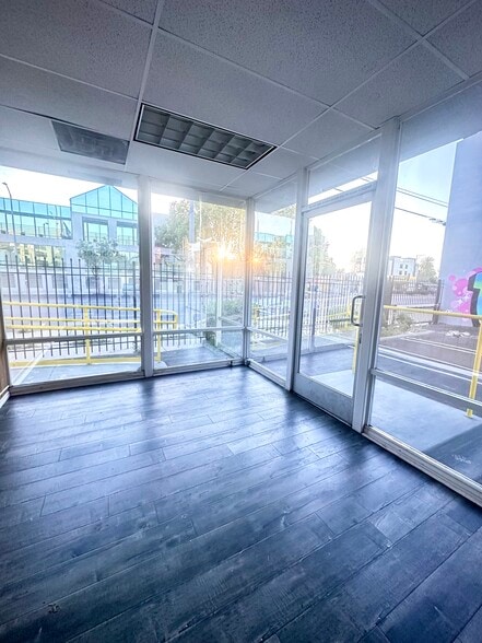 More Photos Of 4120 Lankershim Blvd, North Hollywood Auto Dealership For Lease