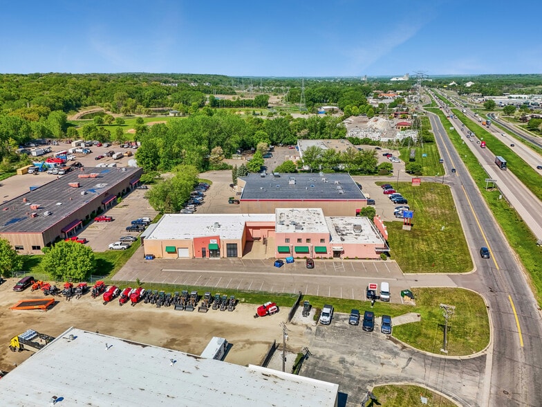 More Photos Of 2401 Highway 13 W, Burnsville Warehouse For Sale