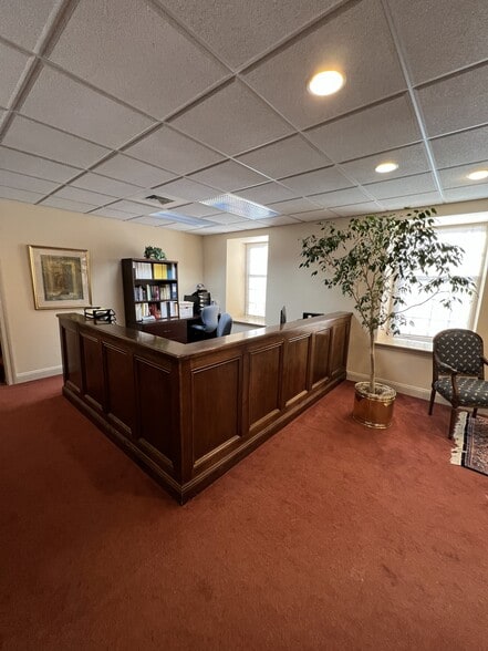 More Photos Of 1273 Lancaster Ave, Berwyn Office For Sale