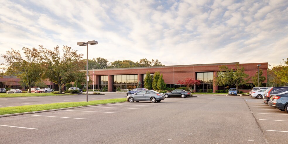 More Photos Of 315 Enterprise Dr, Plainsboro Research And Development For Lease