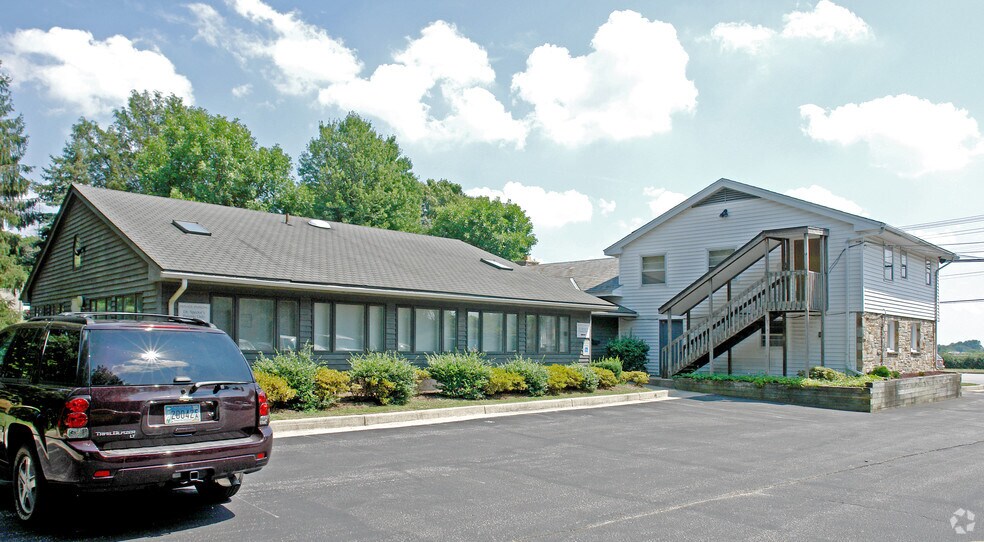 More Photos Of 1102 E Joppa Rd, Towson Medical For Lease