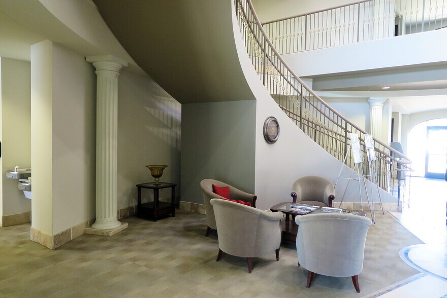 More Photos Of 10275 N De Anza Blvd, Cupertino Medical For Lease