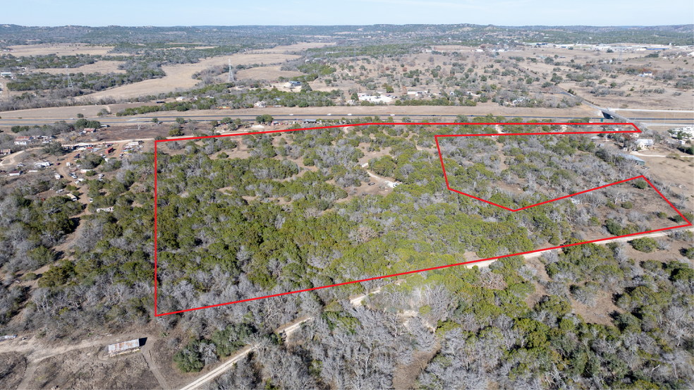 More Photos Of 854 N Creek Rd, Comfort Land For Lease