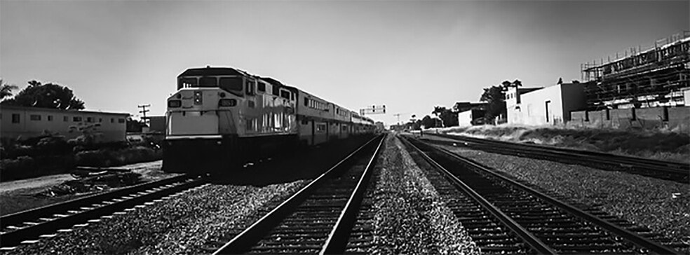 More Photos Of 302 Oceanside Blvd, Oceanside Service For Sale