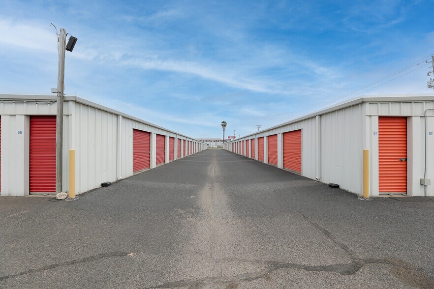 More Photos Of 2604 W Interstate Highway 2, Mission Self Storage For Sale