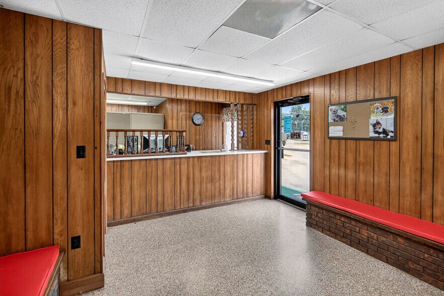More Photos Of 1412 US-19 Hwy, Thomaston Healthcare For Sale