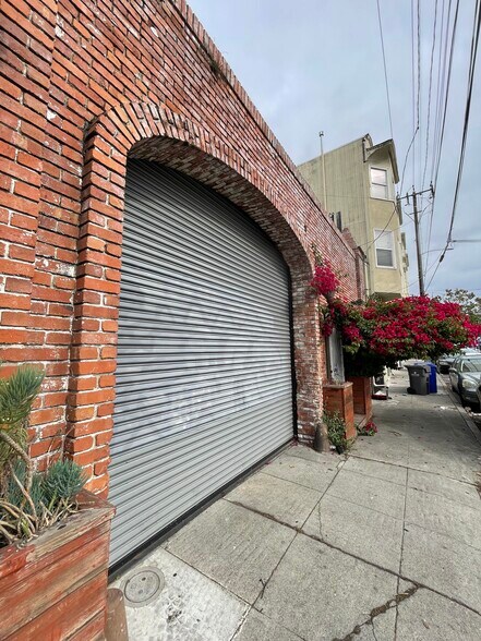 More Photos Of 2521 San Pablo Ave, Oakland Apartments For Sale