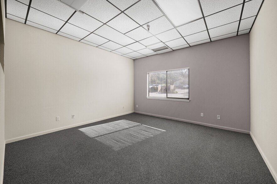 More Photos Of 5955 Capistrano Ave, Atascadero Office For Lease