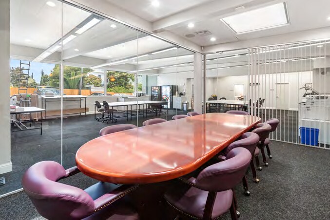 More Photos Of 850 S Van Ness Ave, San Francisco Office For Lease