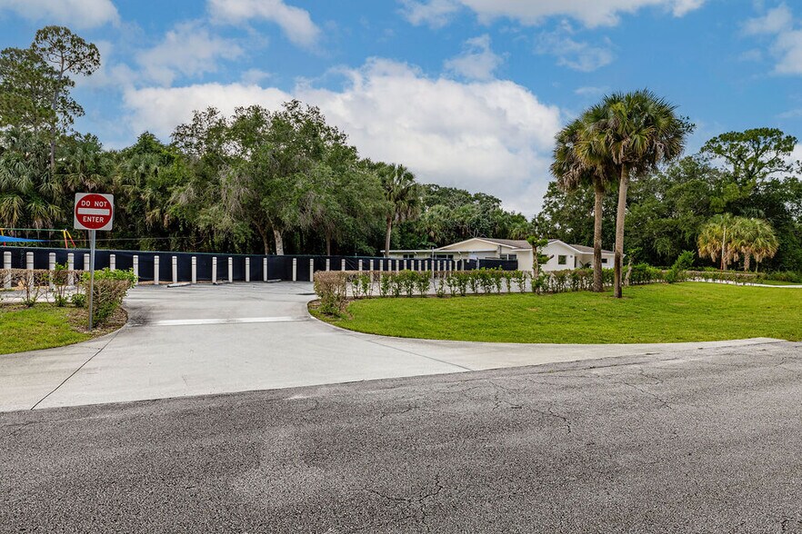 More Photos Of 6708 Gaddy St, Fort Pierce Daycare Center For Sale
