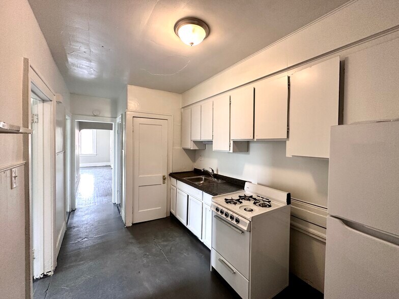 More Photos Of 14028 Faircrest St, Detroit Apartments For Sale